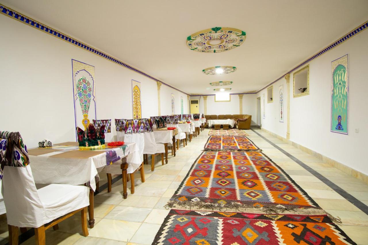 Hotel Zaringiz Buchara Buitenkant foto