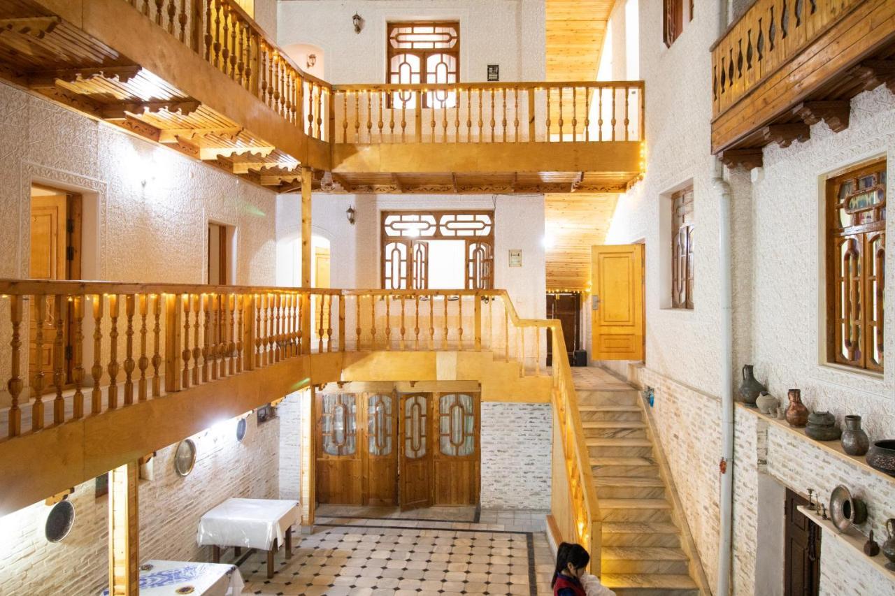 Hotel Zaringiz Buchara Buitenkant foto