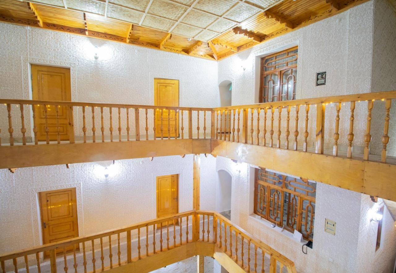 Hotel Zaringiz Buchara Buitenkant foto